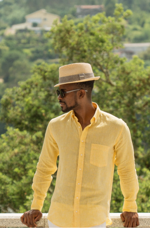 Camisa lisa para homem - Amarelo