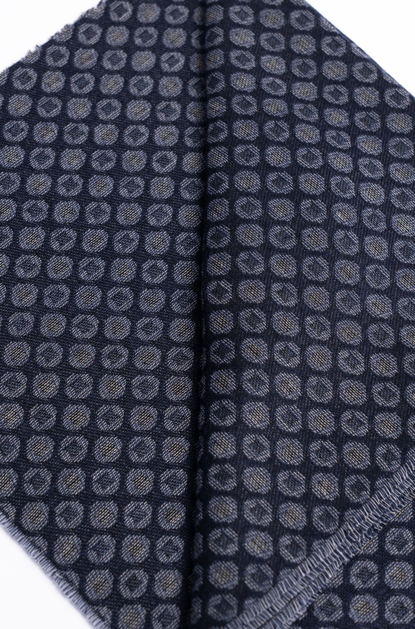 Baccus men's scarves