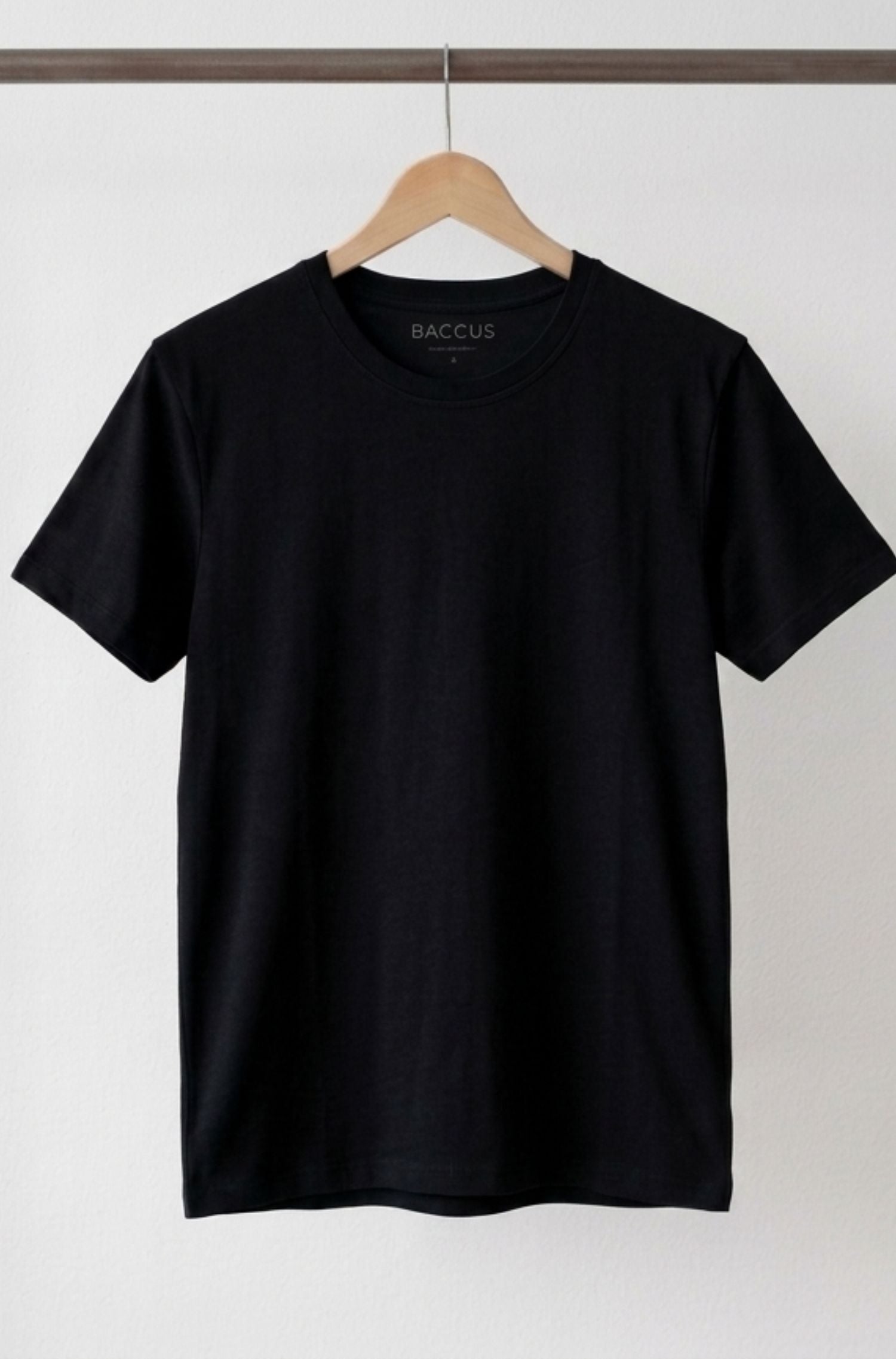 T-shirt Baccus Essential - Preto